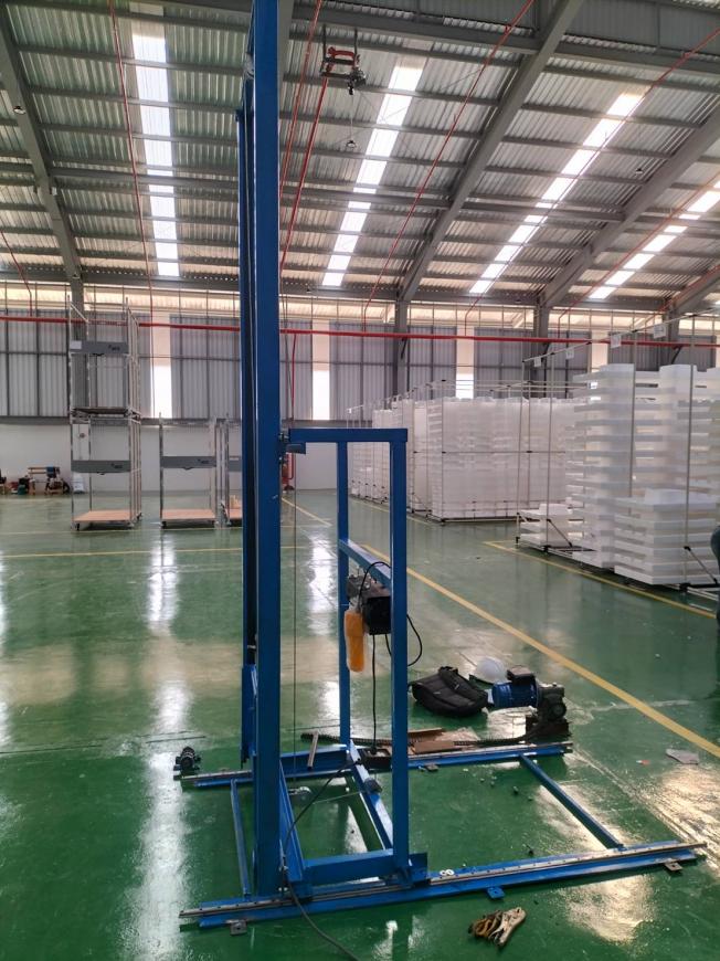 ลิฟท์ขนส่งสินค้า